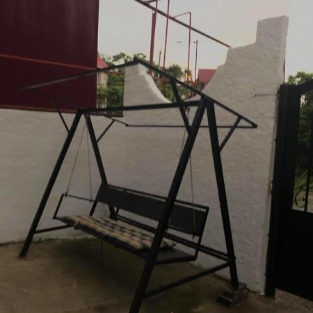 Lela'S Guest House Μπατούμι Εξωτερικό φωτογραφία