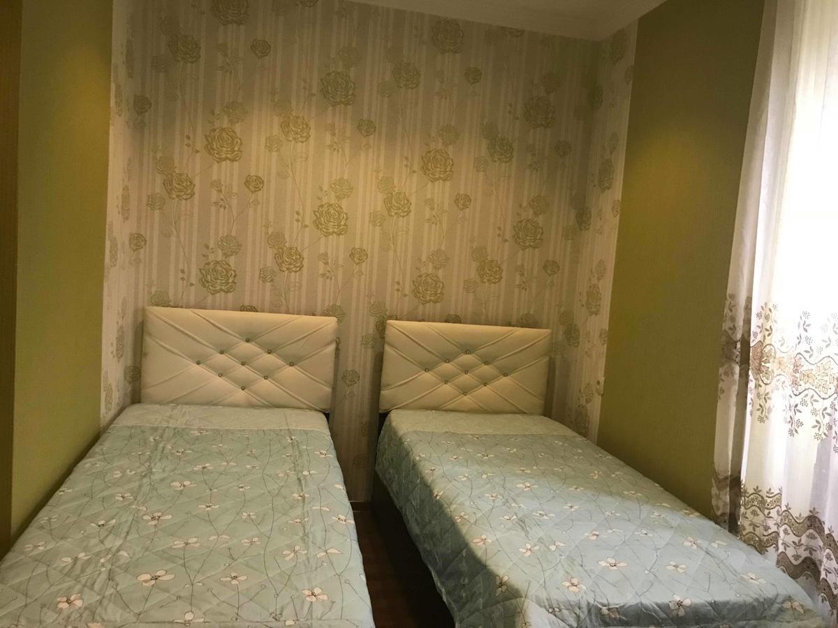 Lela'S Guest House Μπατούμι Εξωτερικό φωτογραφία