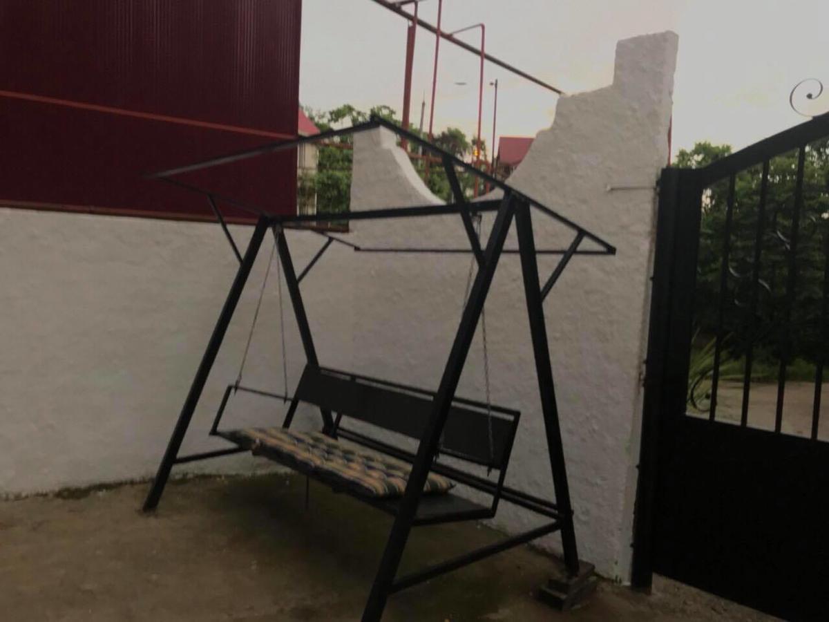 Lela'S Guest House Μπατούμι Εξωτερικό φωτογραφία